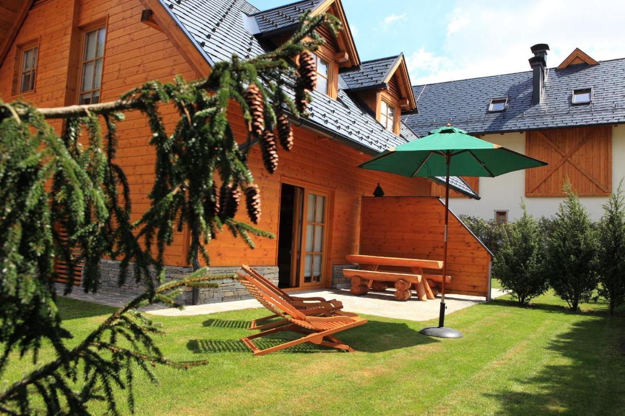 Kronau Chalet Resort Kranjska Gora Exterior photo