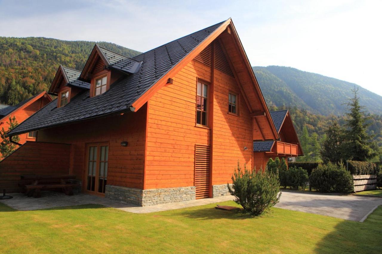 Kronau Chalet Resort Kranjska Gora Exterior photo