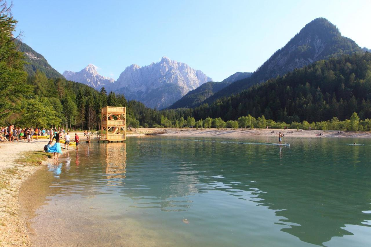 Kronau Chalet Resort Kranjska Gora Exterior photo